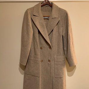 Stunning Vintage Winter Coat